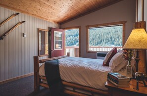 Zimmer, 2 Schlafzimmer, Balkon, Bergblick (Whiskeyjack) | Hochwertige Bettwaren, Bettwäsche