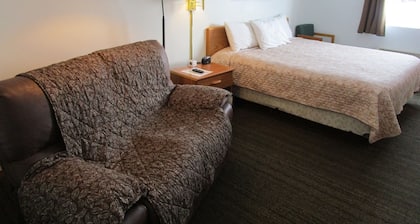 Dakota Country Inn & Suites