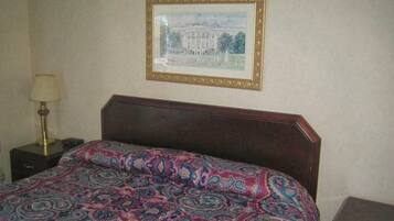 Meja kerja dan Wi-Fi gratis