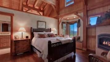 House, 4 Bedrooms | 4 bedrooms, minibar