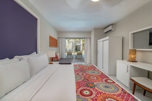 Premium bedding, minibar, in-room safe, desk - Emotions by Hodelpa - Juan Dolio - All inclusive (Guayacanes)