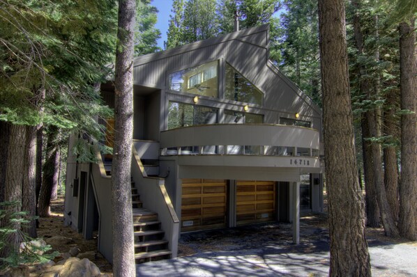 House, 3 Bedrooms | Exterior