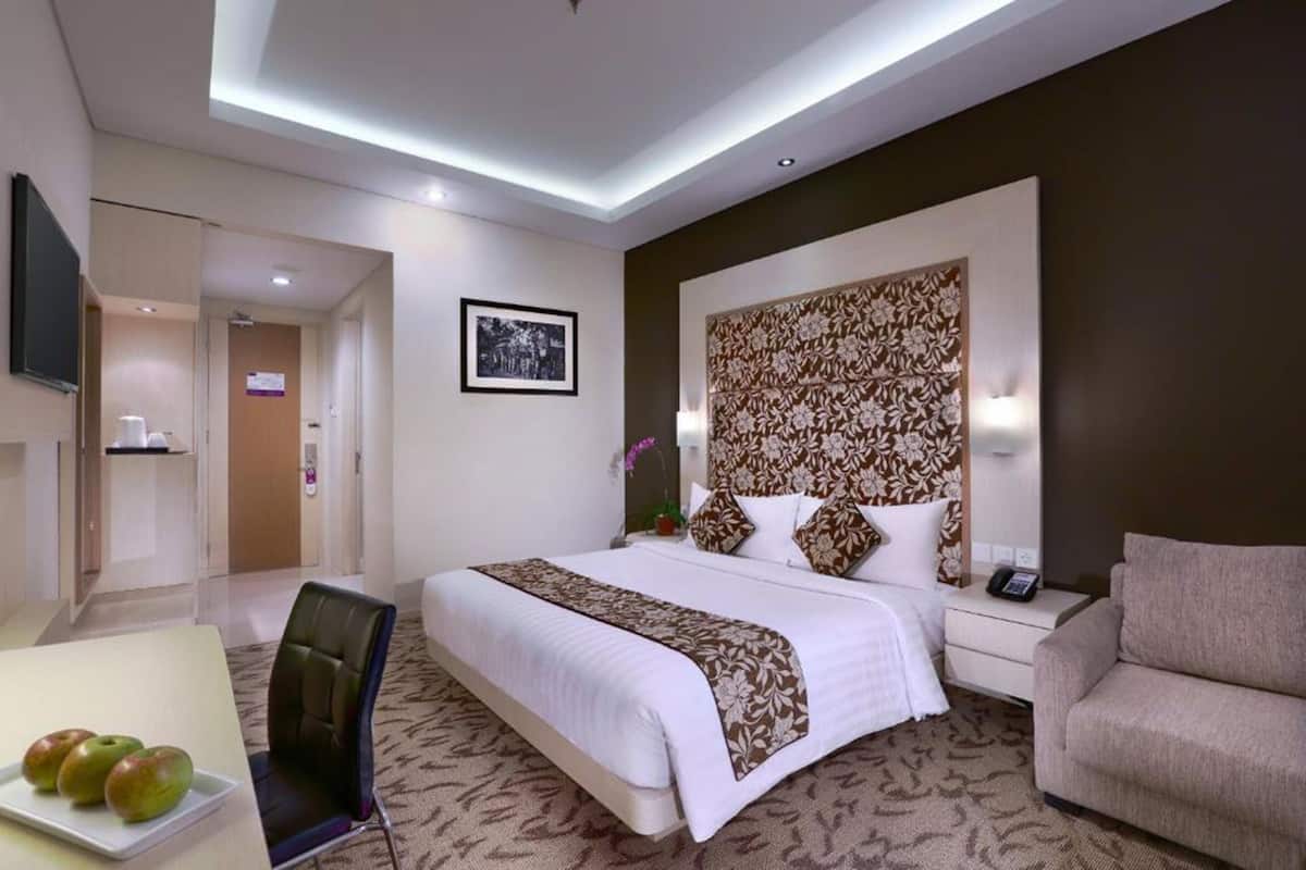 1 bedroom, minibar, in-room safe, desk