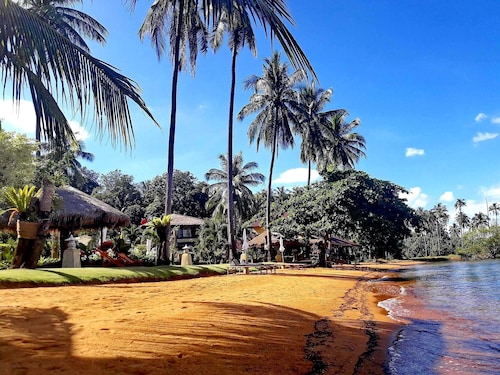 Amber Sands Beach Resort