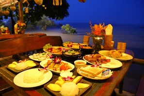 用餐