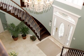 Staircase - Lafayette Grand Manor (Waynesville)