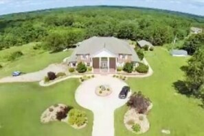 Aerial view - Lafayette Grand Manor (Waynesville)