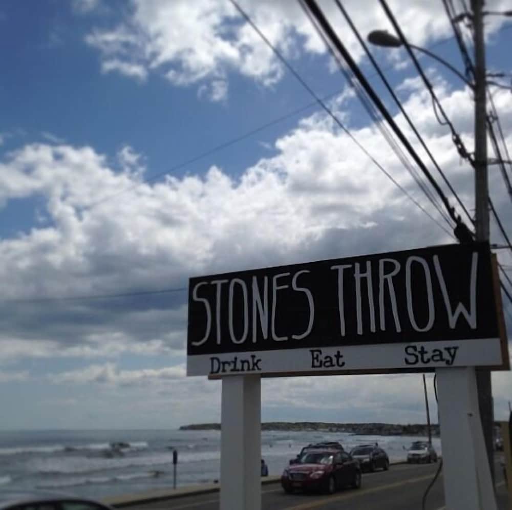 Stones Throw Hotel and Restaurant by null