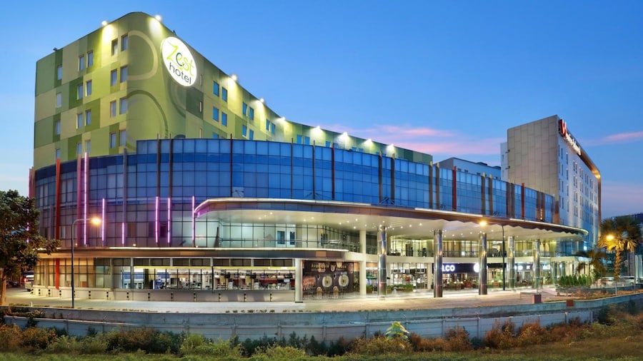 Zest Airport Jakarta by Swiss-Belhotel International