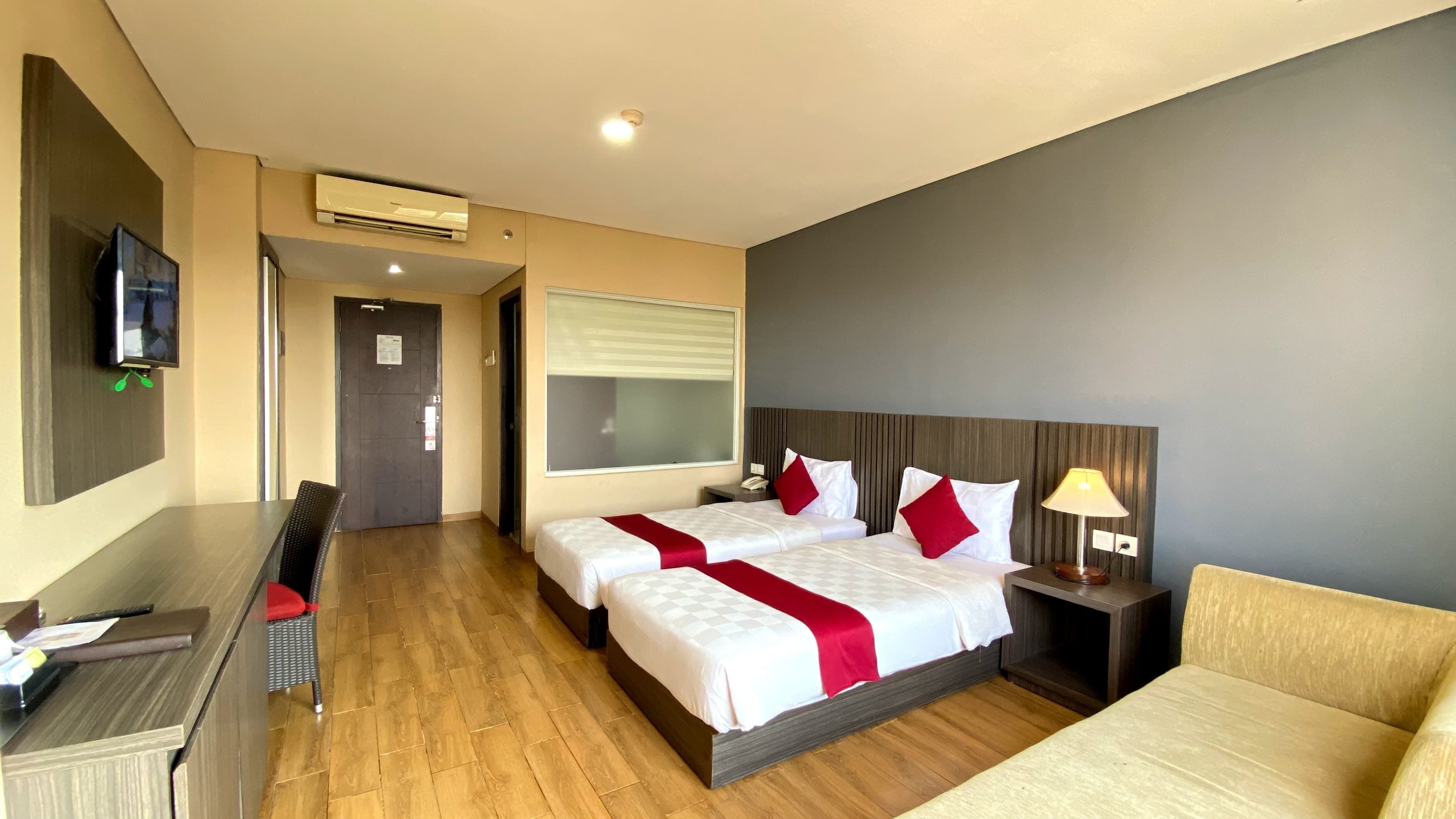 Photo - Merapi Merbabu Hotels Bekasi