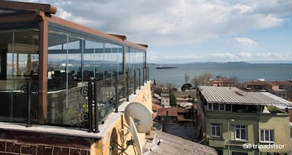 Sultan Hostel & Guesthouse
