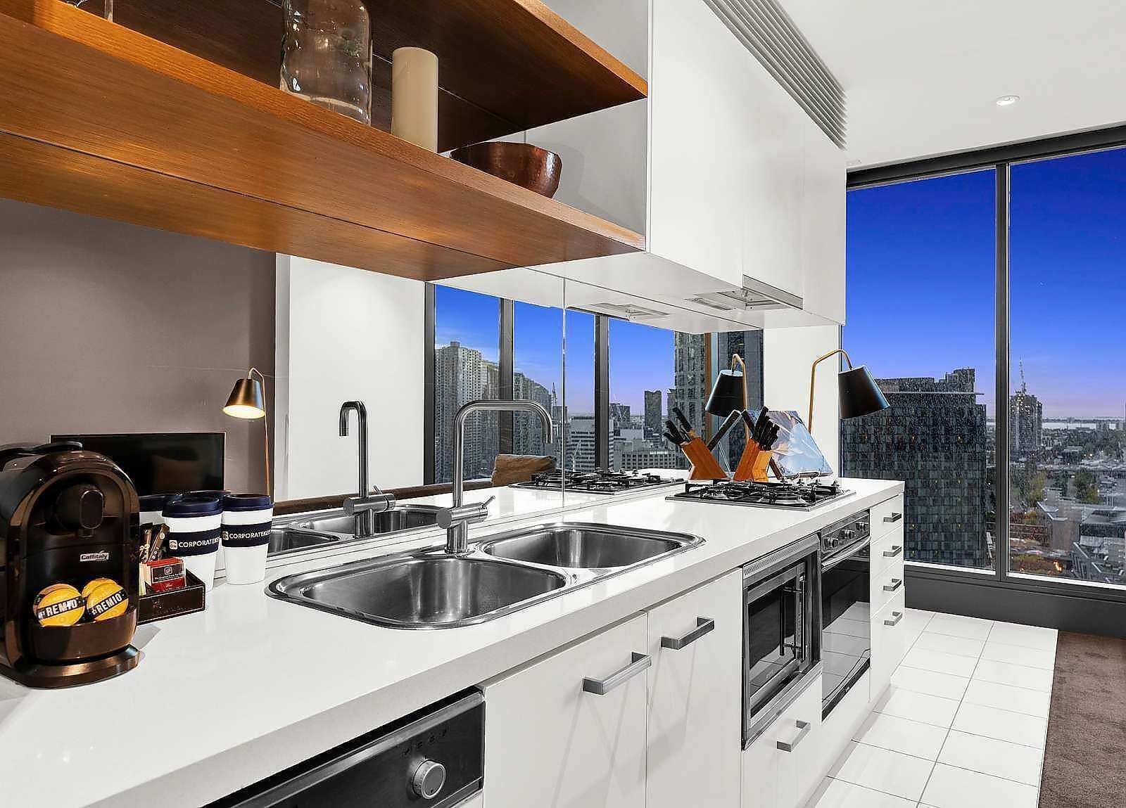 スタンダード アパートメント 2 ベッドルーム | 専用キッチン | 大型冷蔵庫、電子レンジ、コンロ、食器洗い機