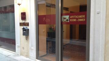 Entrada de la propiedad