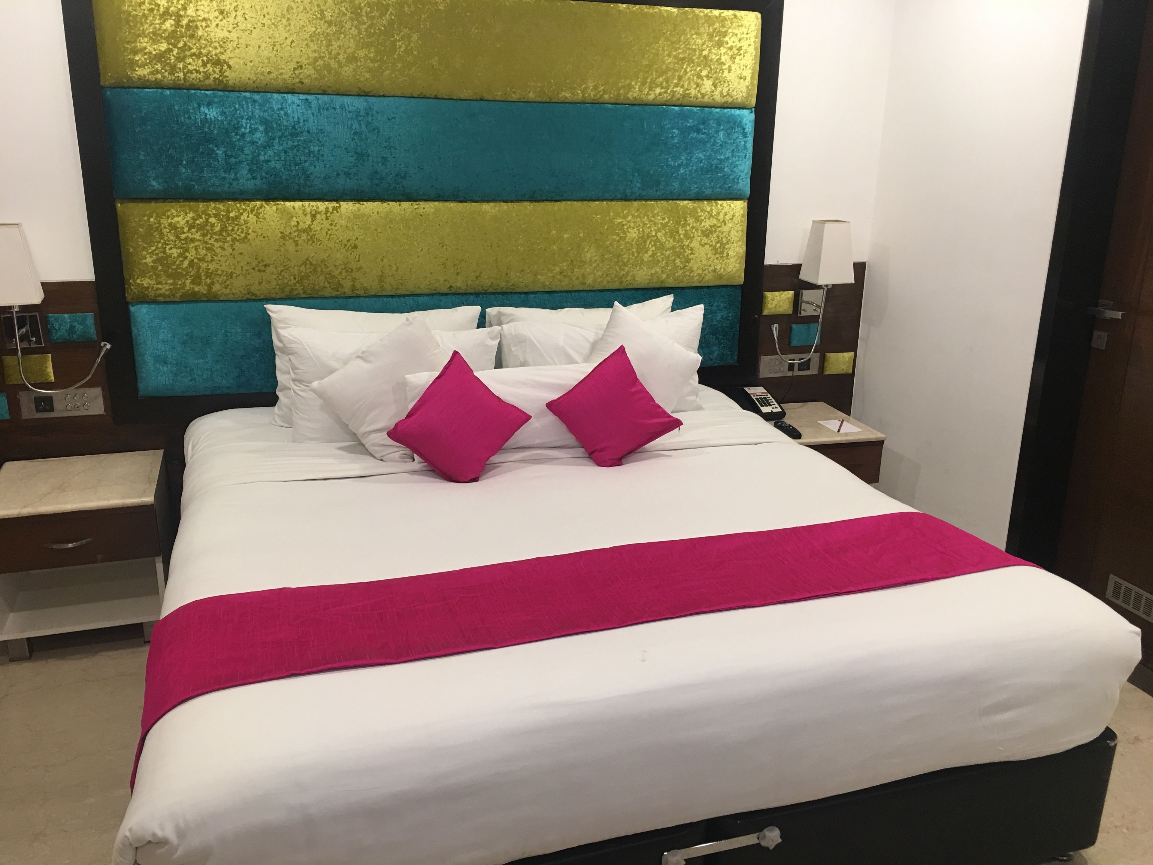 executive double or twin room, 1 bedroom | egyptian cotton sheets, premium bedding, memory-foam beds, minibar