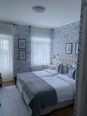 Double or Twin Room | Premium bedding, desk, blackout drapes, iron/ironing board - Nautic Hotell (Marstrand)