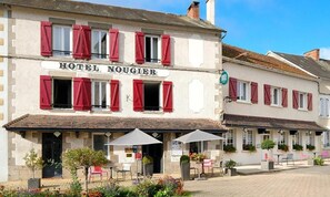 Front of property - Hôtel Nougier (Fursac)