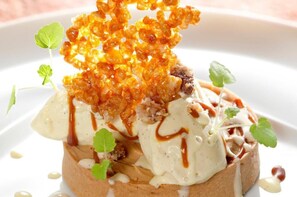 Lunch and dinner served - Hôtel Nougier (Fursac)