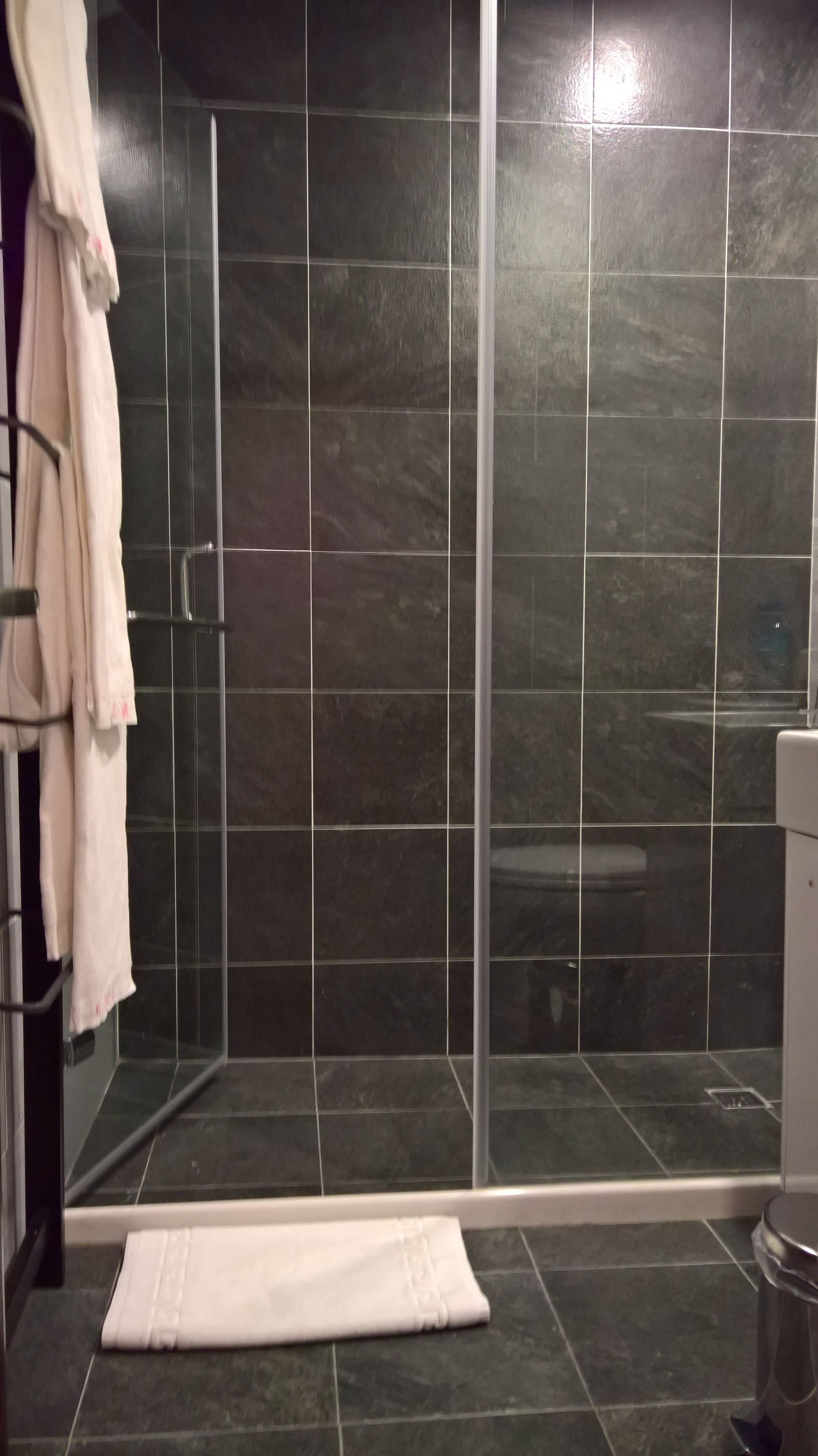 premium bedding, down duvets, pillow-top beds, in-room safe