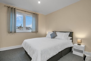 Apartment, Private Bathroom | 1 bedroom, iron/ironing board, free WiFi, bed sheets - Tony Asga - Coady Apartment (Edinburgh)