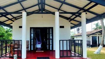 Habitació doble Deluxe, 1 dormitori, piscina privada, vistes al mar | 1 dormitori, roba de llit d'alta qualitat i decoració individual