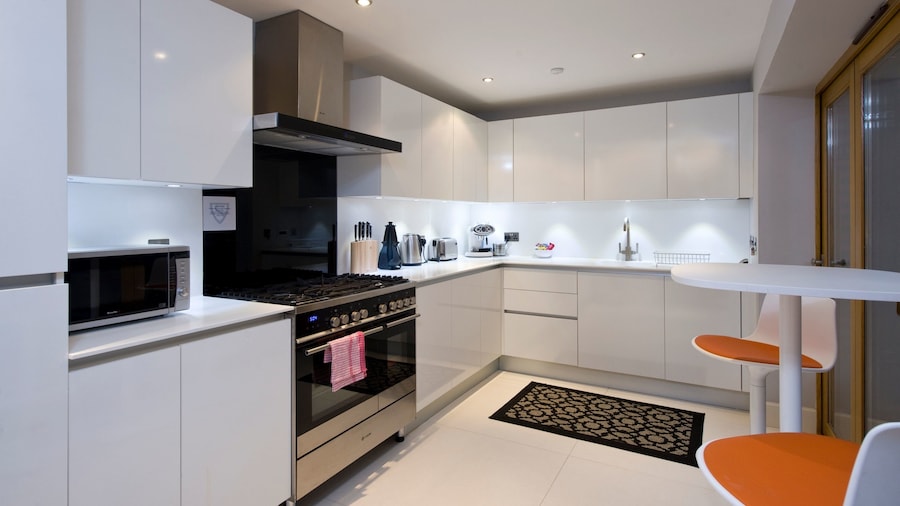 Destiny Scotland - Q-Residence