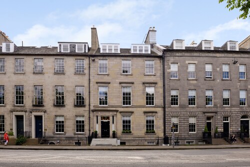 Destiny Scotland - Q-Residence