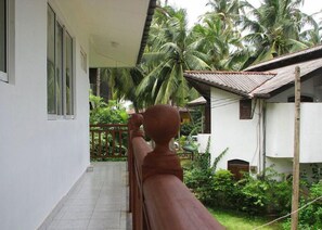 Property entrance - Unawatuna Apartments (Unawatuna)