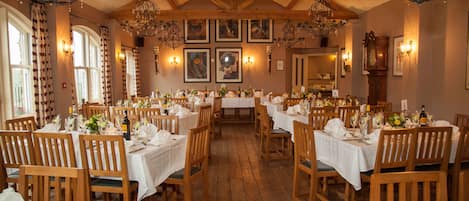 Innenbereich für Hochzeiten