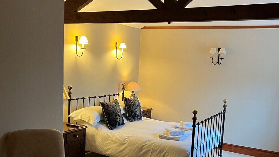 The Charles Bathurst Inn