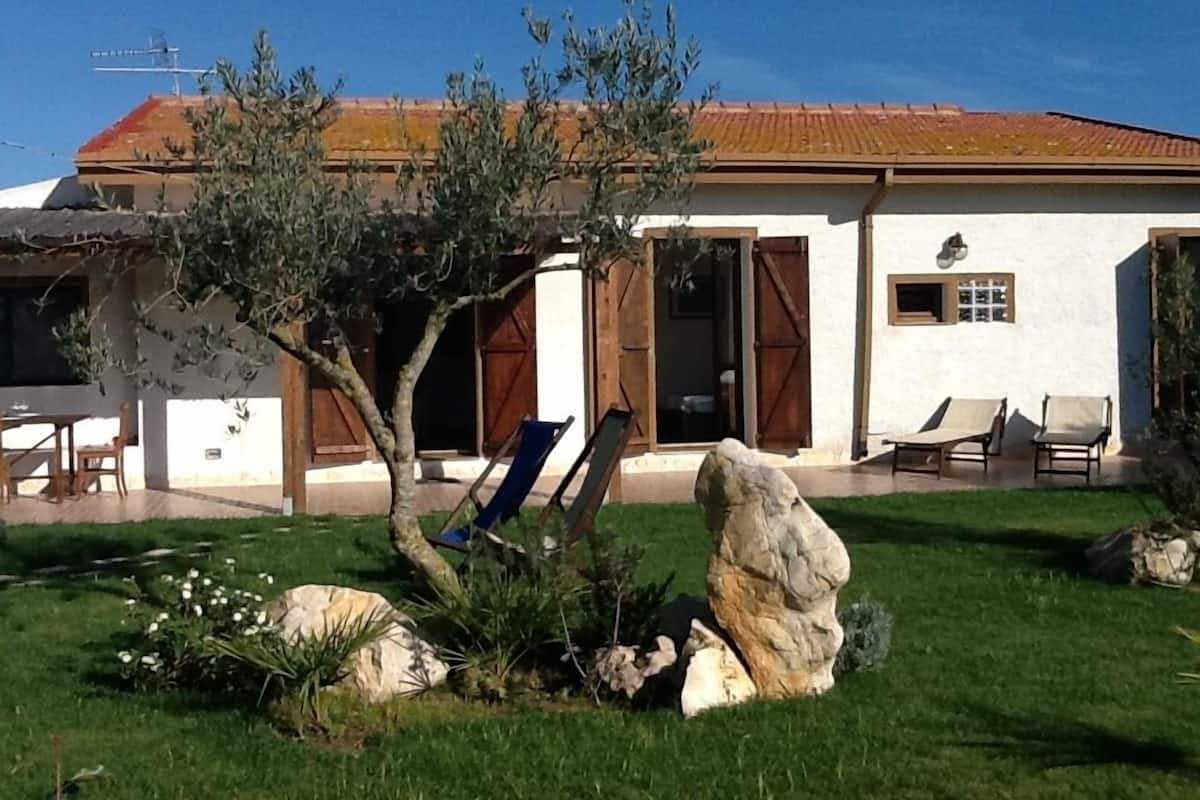 Villa, 2 Bedrooms (private garden) | Terrace/patio
