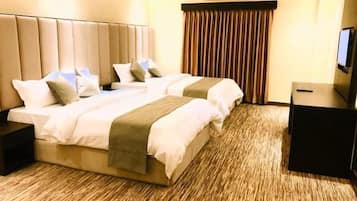 Presidential-sviitti | 1 makuuhuone, tallelokero huoneessa, työpöytä, äänieristys