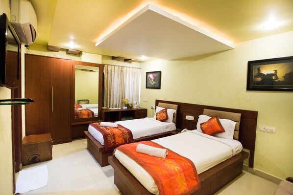 Standard Double or Twin Room, Private Bathroom | Free WiFi
