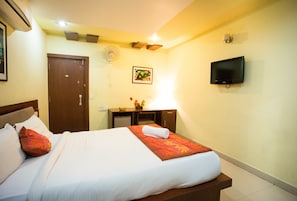 Standard Double or Twin Room, Private Bathroom | Free WiFi