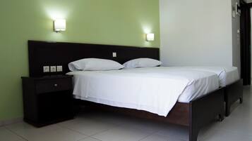 In-room safe, iron/ironing board, free cots/infant beds, rollaway beds