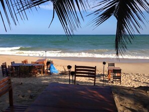 On the beach - Coppenrath (Tangalle)