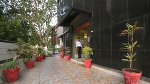 Ảnh chưa phân loại, 2 trong số 34 ảnh, nút