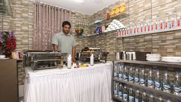 Breakfast (INR 75 per person)