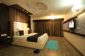 Deluxe Room (A/C)