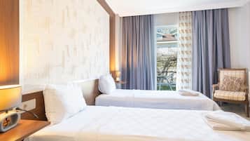 Ropa de cama de alta calidad, minibar, escritorio y wifi gratis