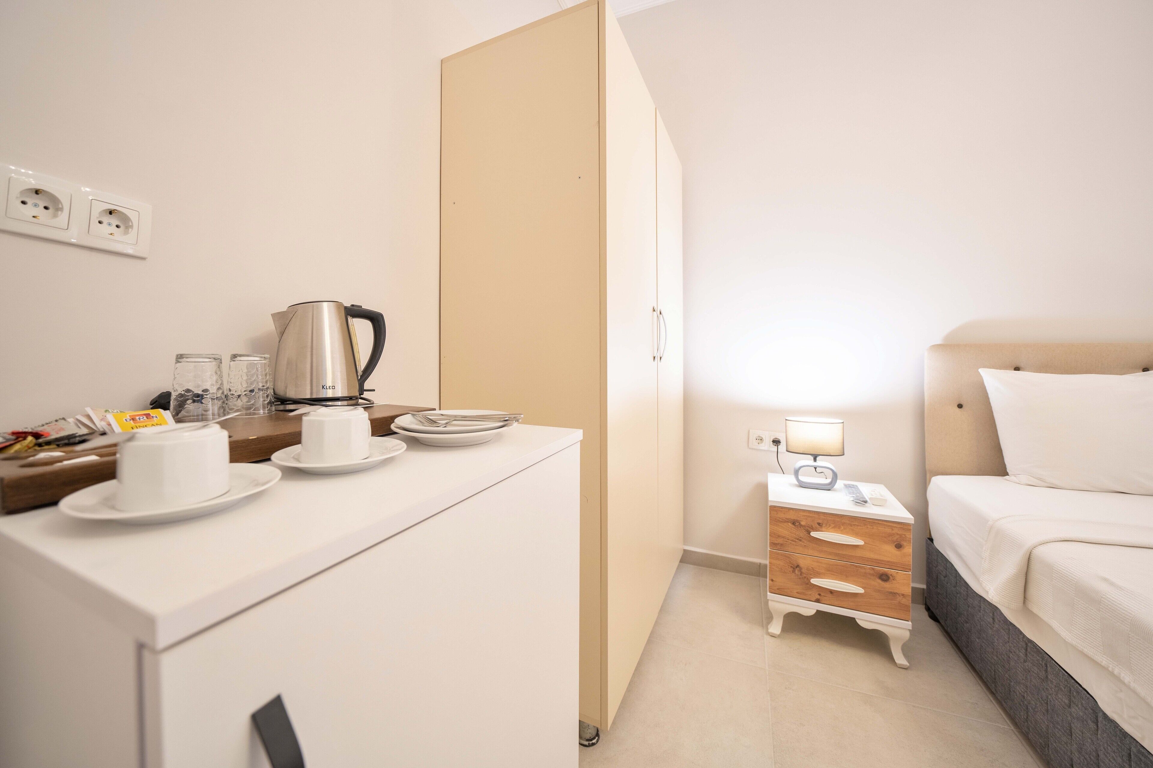 double room | 1 bedroom, premium bedding, minibar, desk