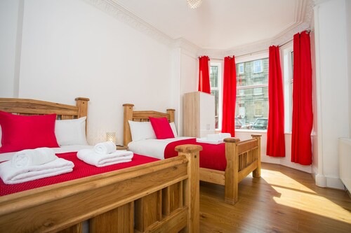 Holistic Condos - Brunswick Street