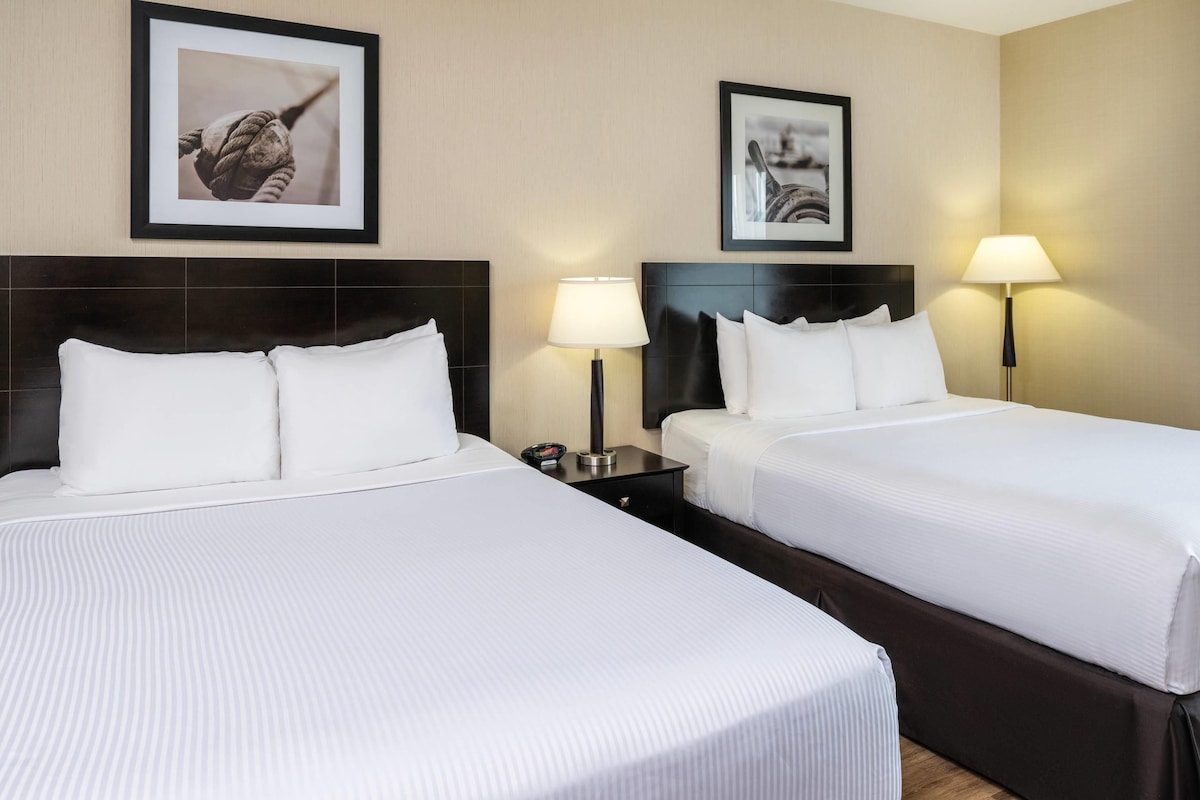 Room, 2 Queen Beds, Non Smoking | Egyptian cotton sheets, premium bedding, in-room safe, blackout drapes