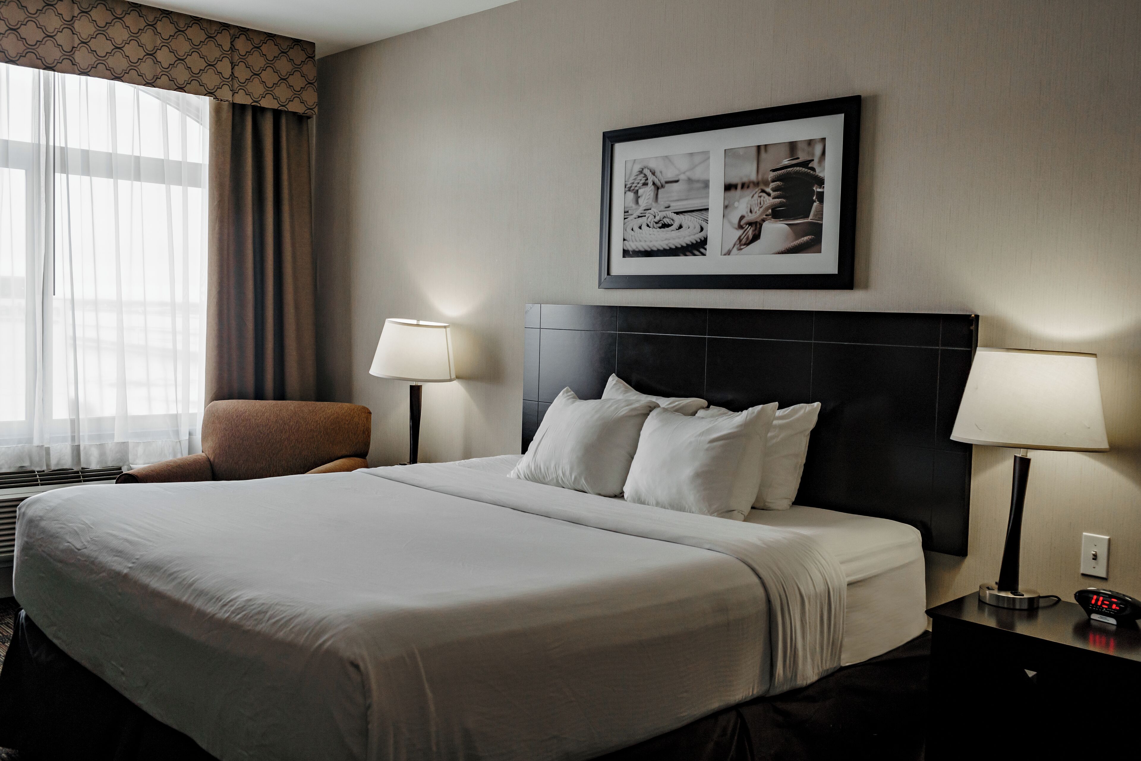 Egyptian cotton sheets, premium bedding, in-room safe, blackout drapes