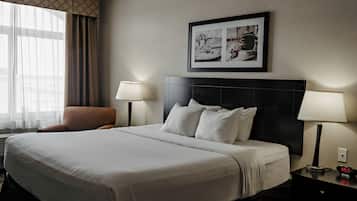 Egyptian cotton sheets, premium bedding, in-room safe, blackout drapes