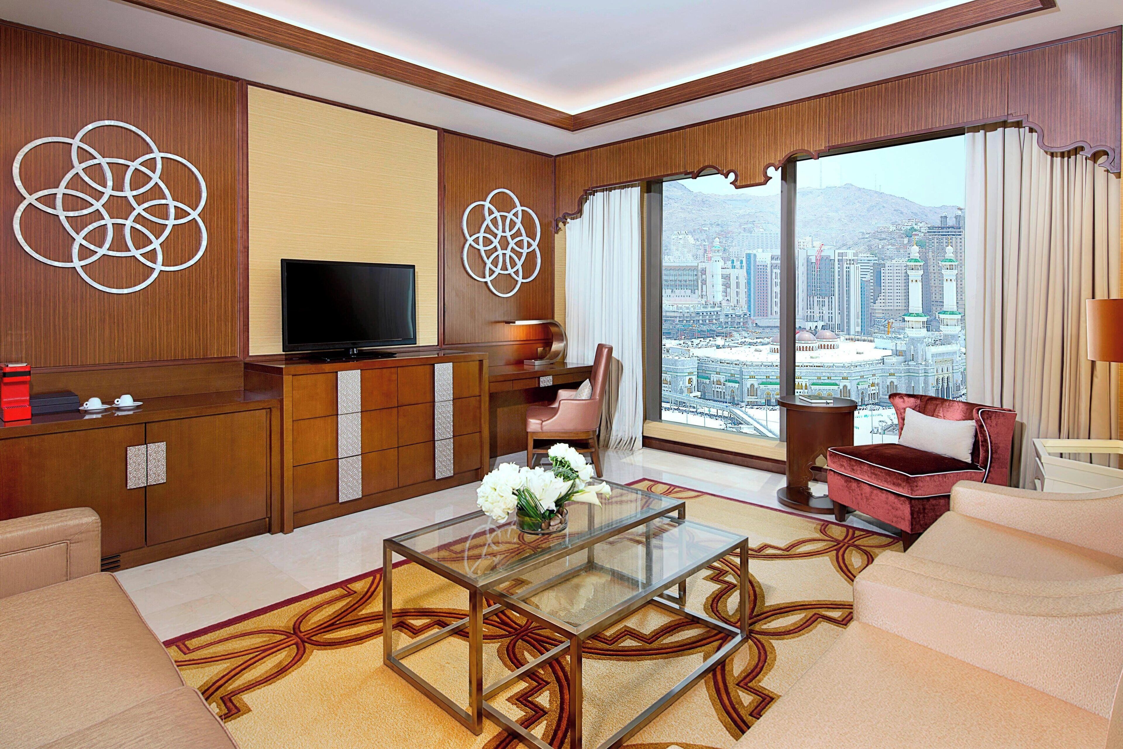 presidential suite, 1 bedroom, smoking | city view