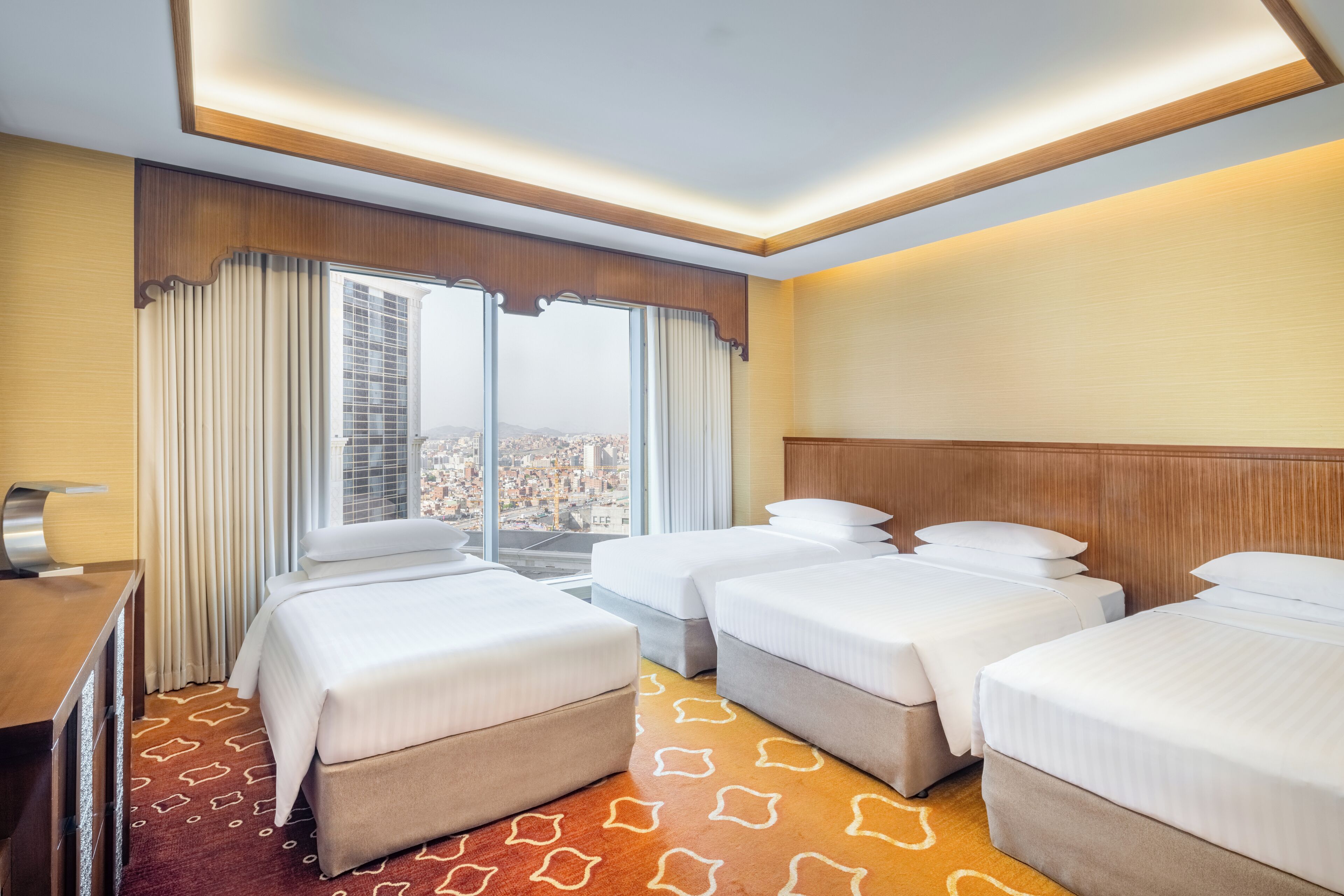 1 bedroom, premium bedding, minibar, in-room safe