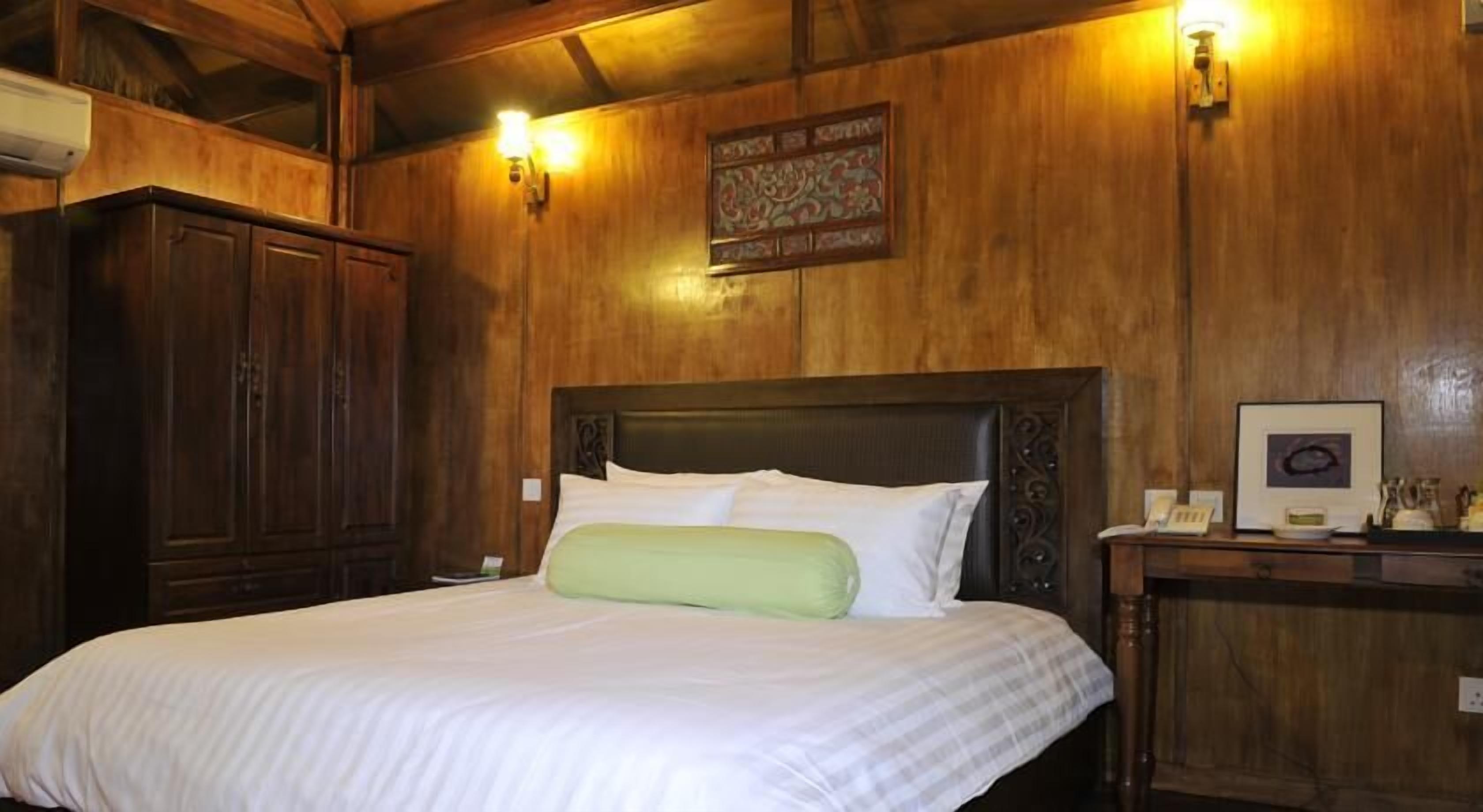 1 bedroom, minibar, desk, free wifi