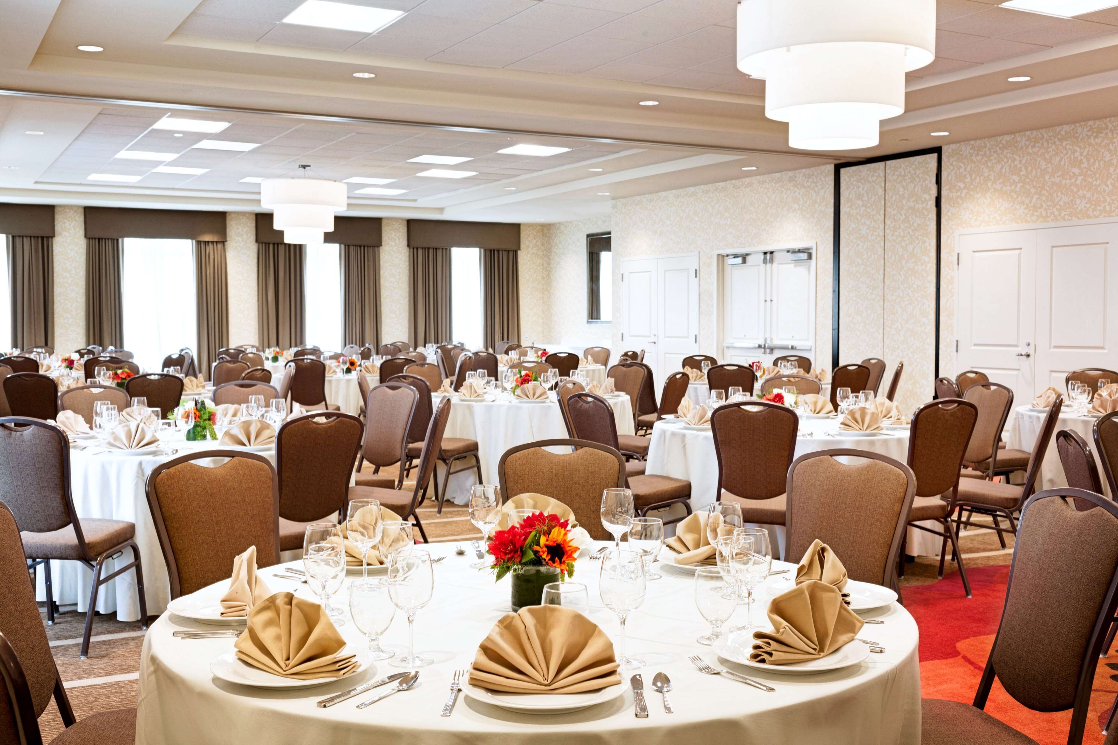 Photo - Hilton Garden Inn Boston Logan Airport