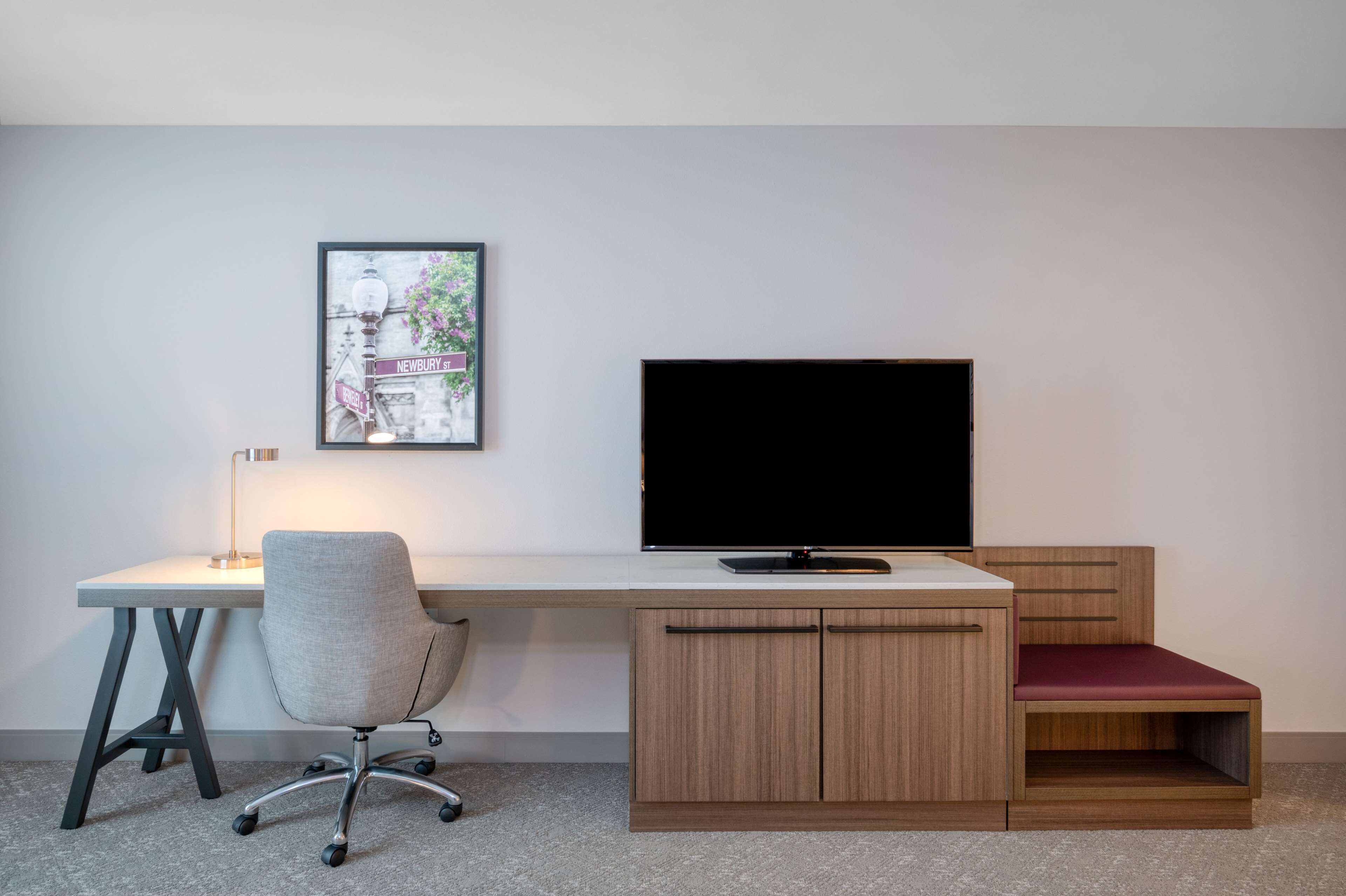 studio suite, 1 king bed | desk, laptop workspace, blackout curtains, free wifi