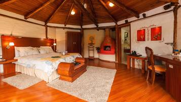 Chambre Deluxe, 1 trÚs grand lit, vue jardin, en bord de piscine | Draps en coton égyptien, literie de qualité supérieure